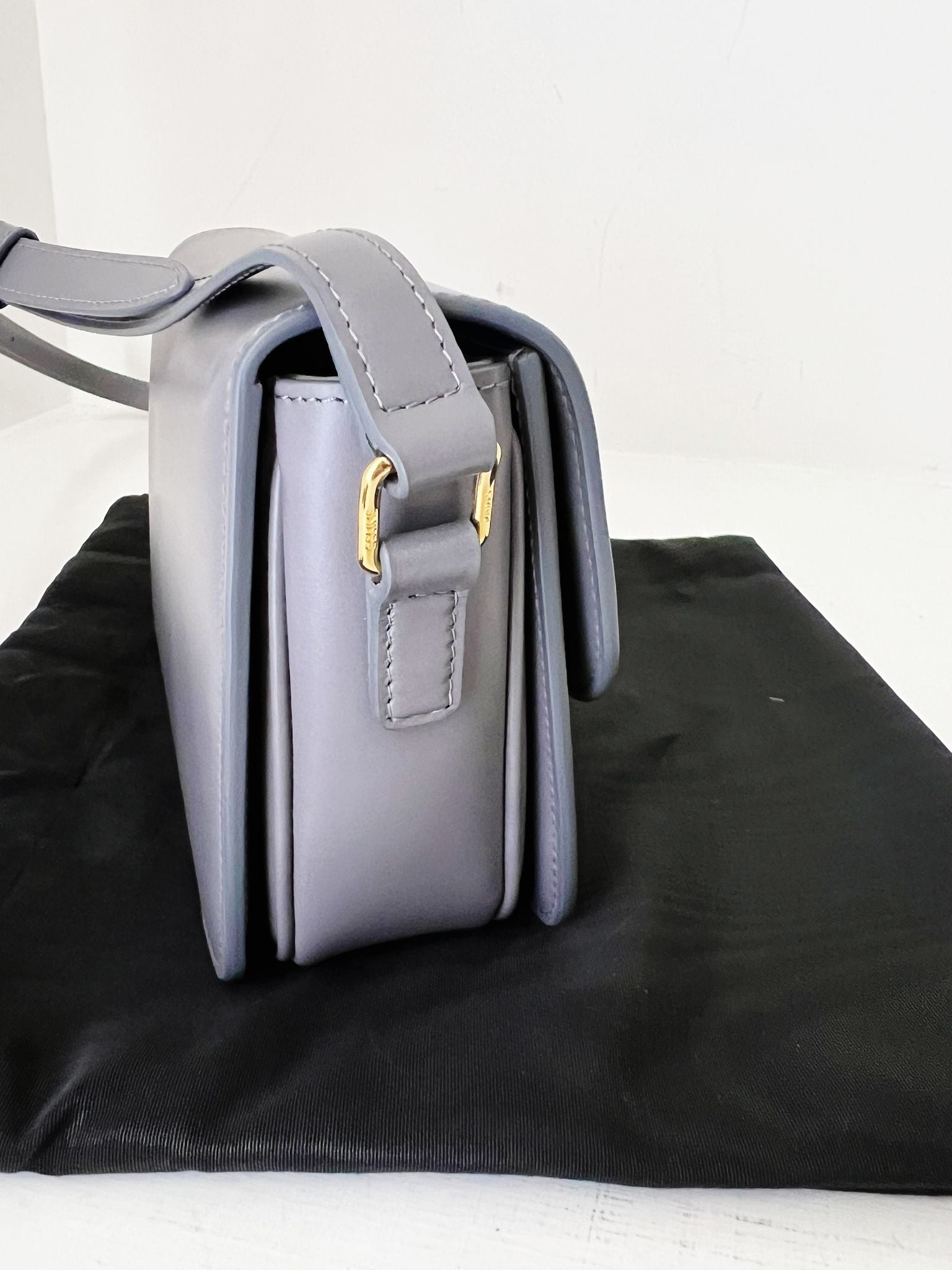 Celine teen Triomphe Azur Gray