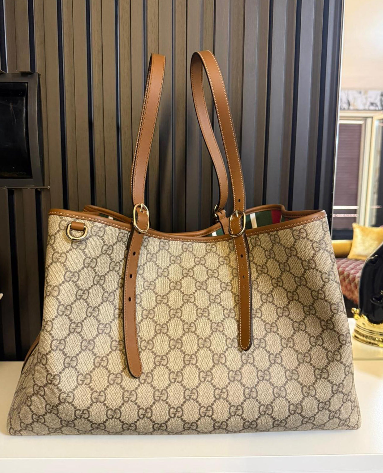 GG Emblem tote