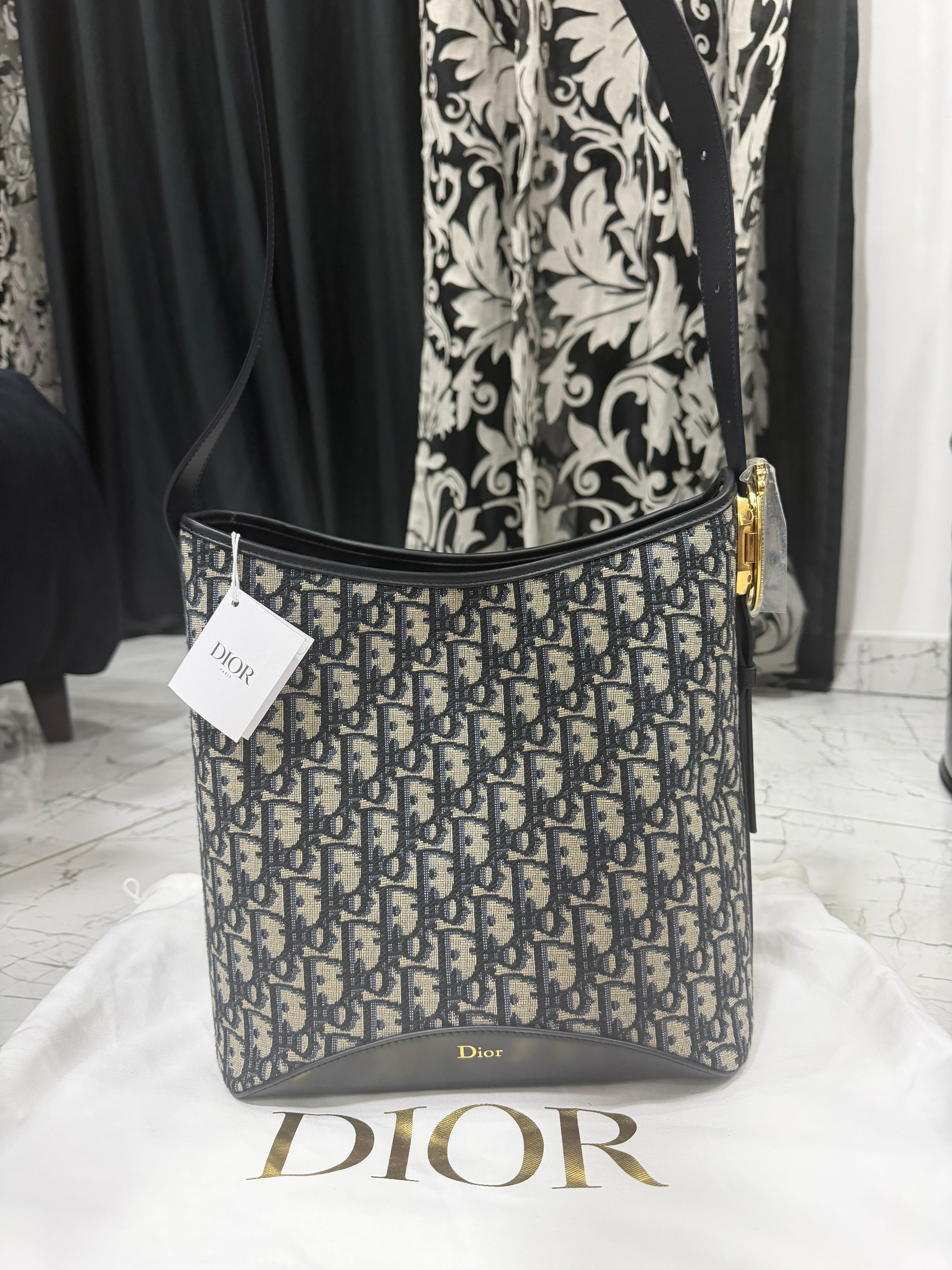 CD medallion tote Medium