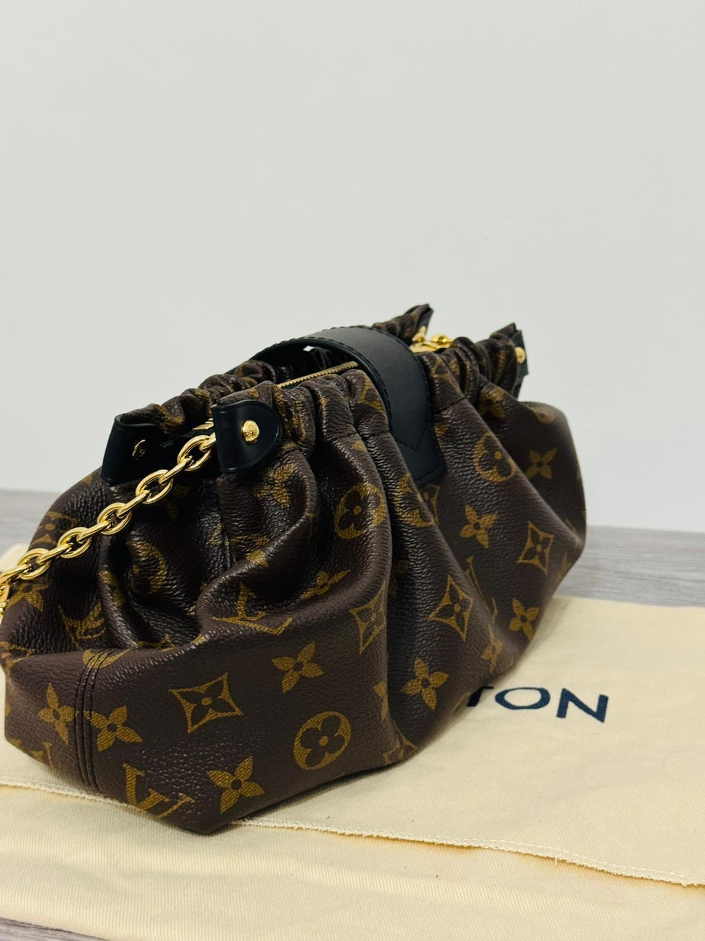 Lv cruise clutch