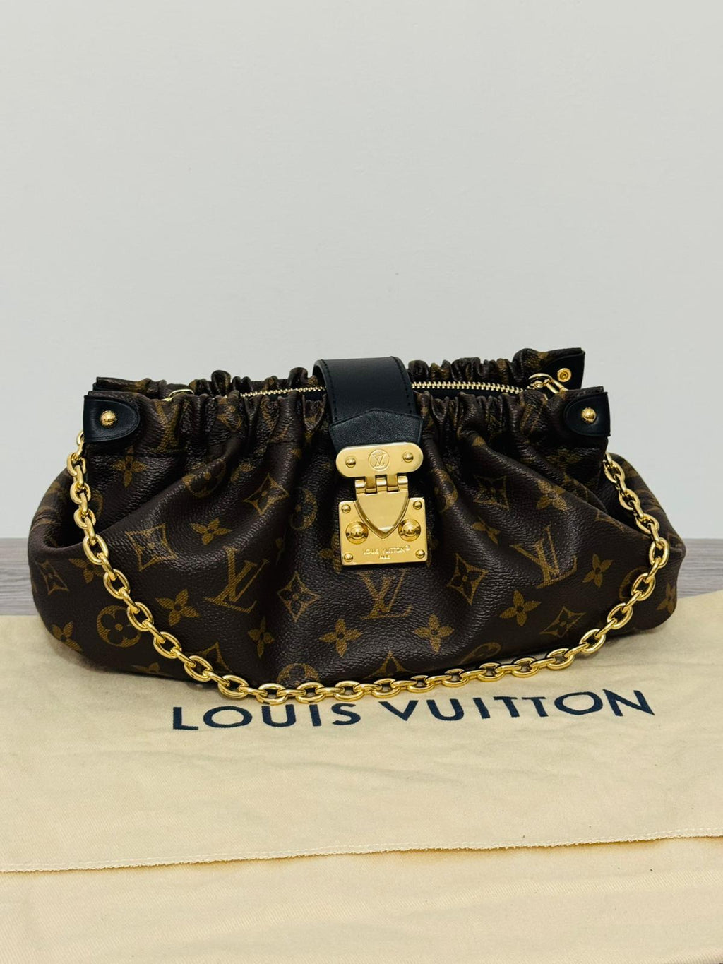 Lv cruise clutch