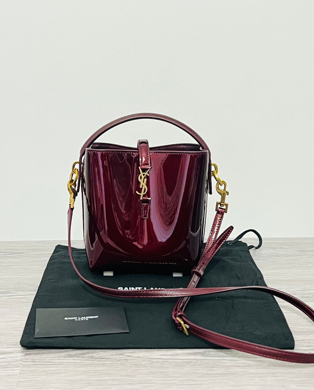 Ysl 37 mini bucket new with dust bag