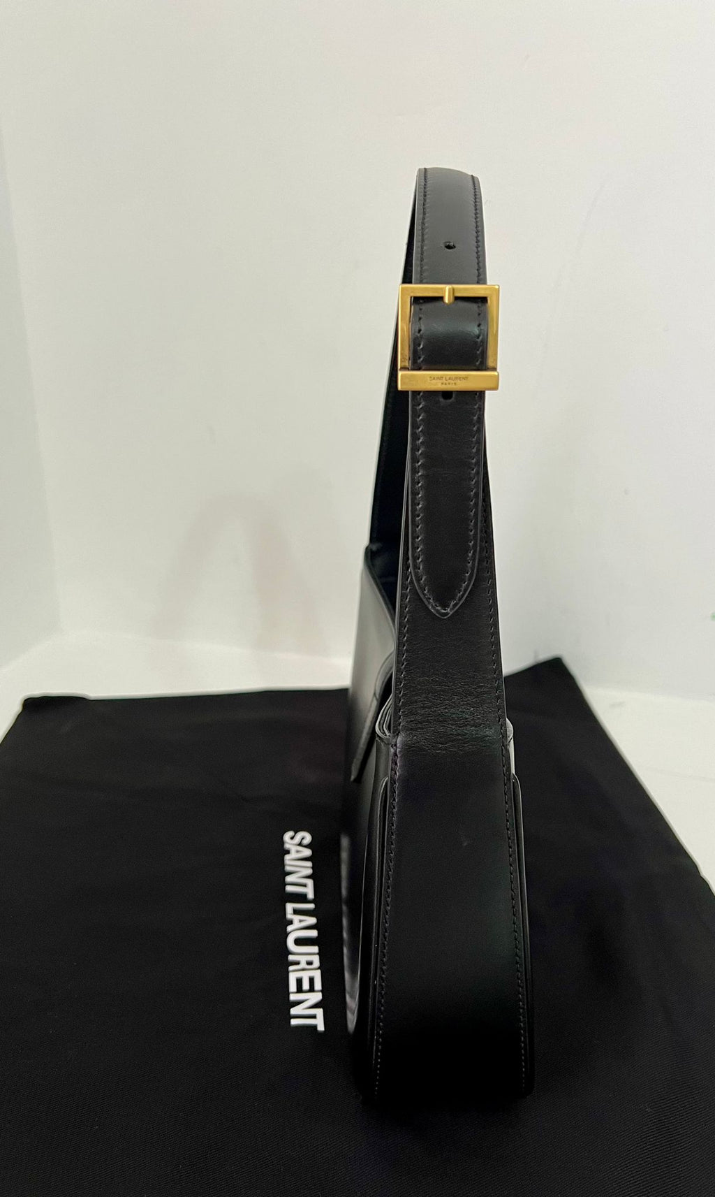 Ysl Saint Laurent Hobo 5 a 7 black