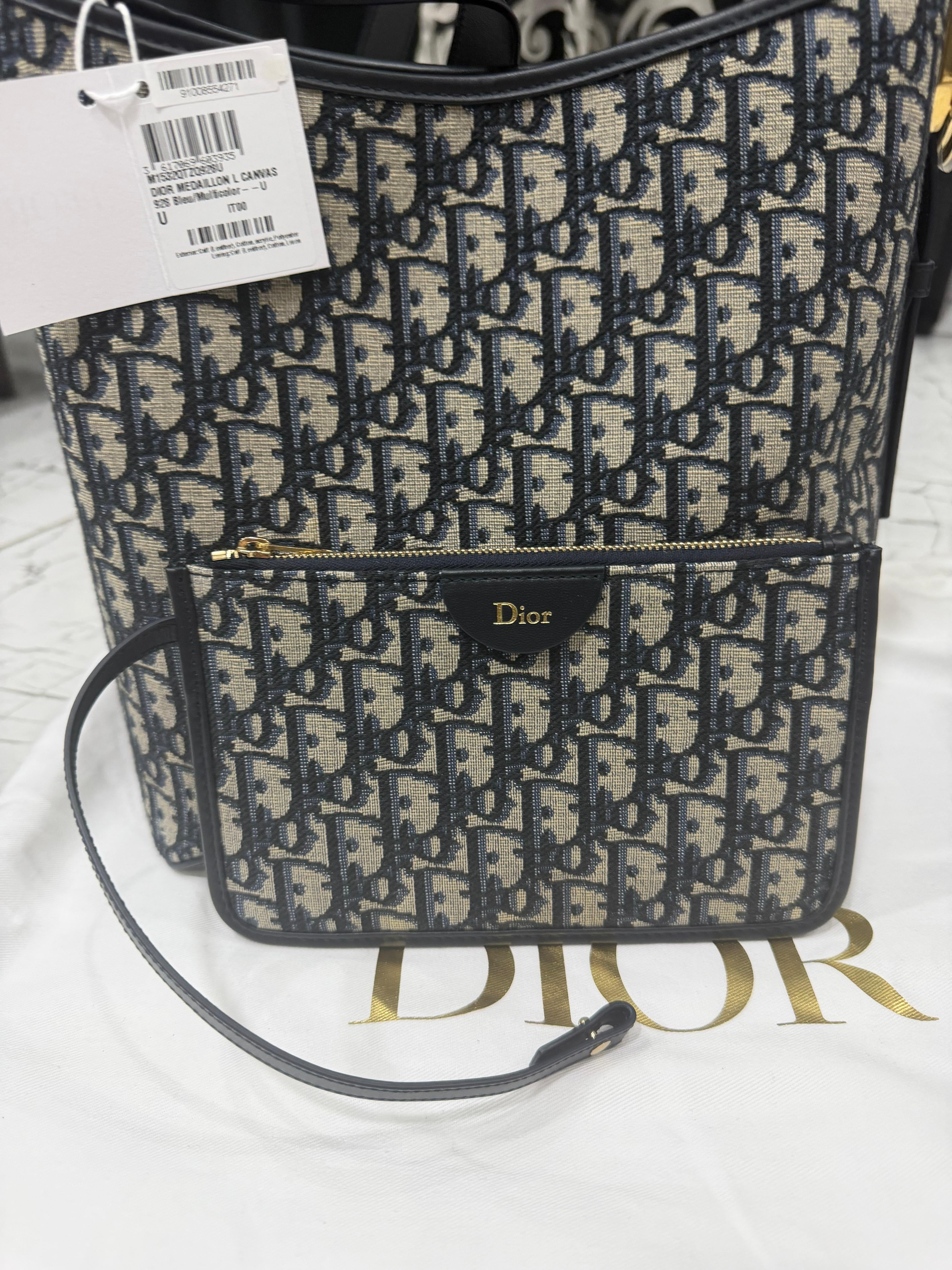 CD medallion tote Medium