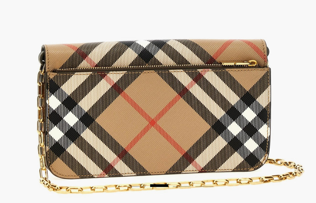 Burberry wallet on chain