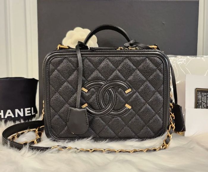Cc vanity